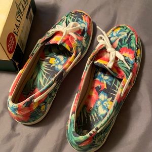 Hawaiian print shoes